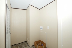 LAN-560-28485-68_-_17